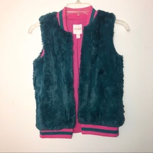 Cat & Jack Girl’s Fuzzy Vest